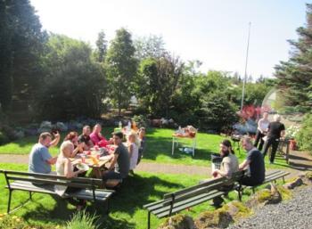 Growing Gardens in Reykjavík (4:6)